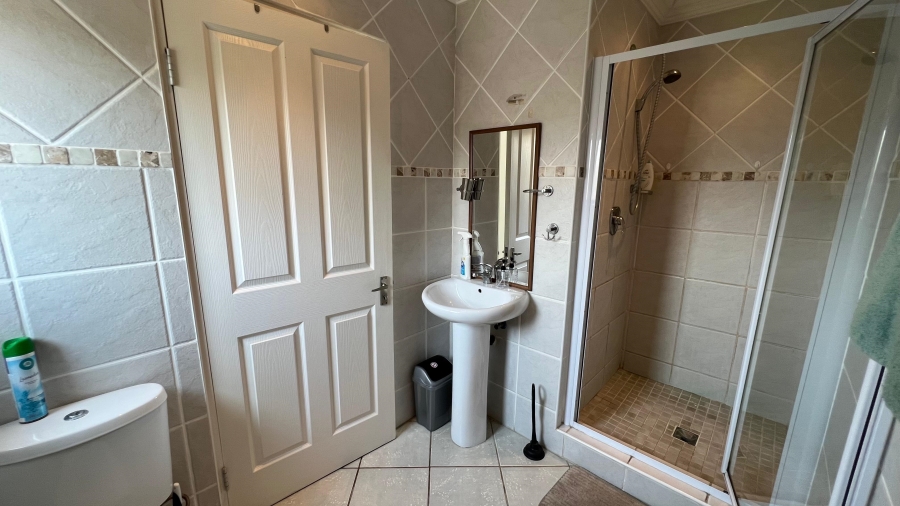 3 Bedroom Property for Sale in Jeffreys Bay Central Eastern Cape